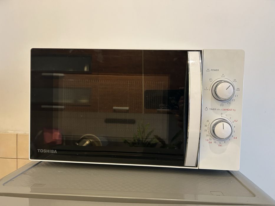 Toshiba mikrofalowy