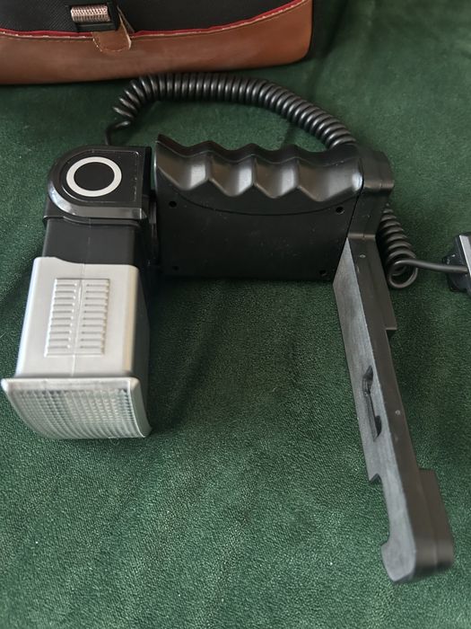 Sprzedam aparat canatic sprawny?