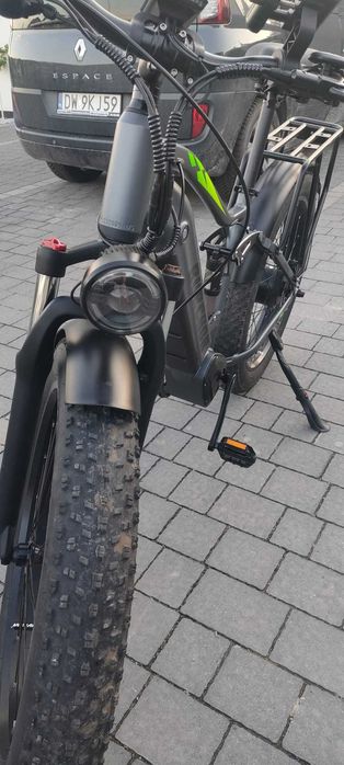 BURCHDA RX80 pojazd elektryczny dla doroslych. 48 Volt.