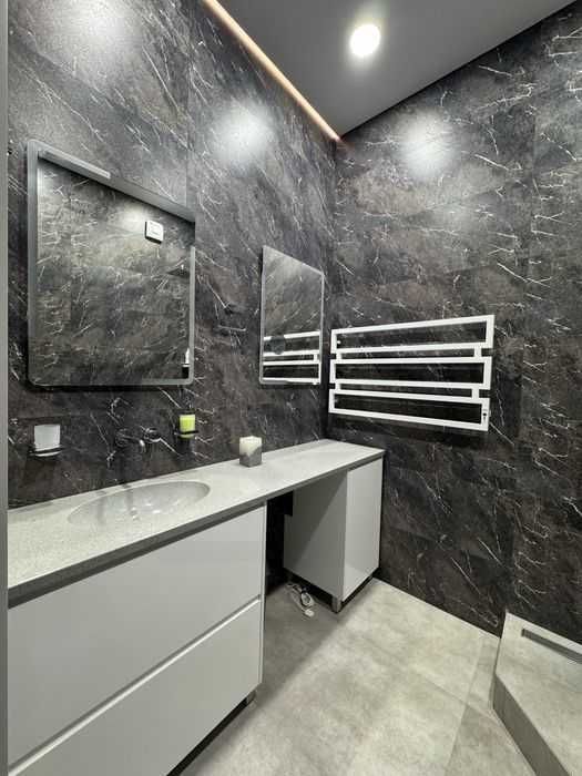 Плиточник.Укладка плитки.Кафельщик.Работаем на своем электричестве!