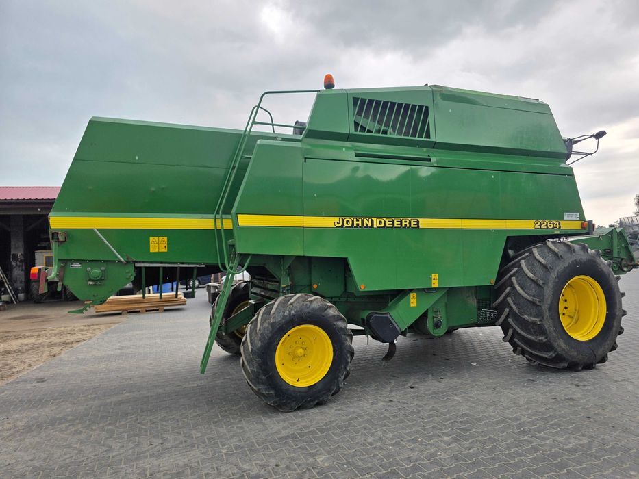 John deere 2264 kombajn zbożowy