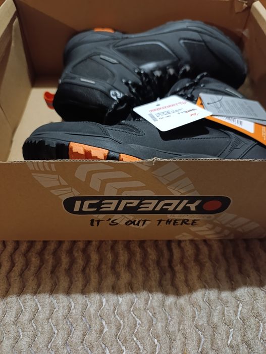 Продам нові трекінгові черевики фірми ICEPEAK 40 розмір