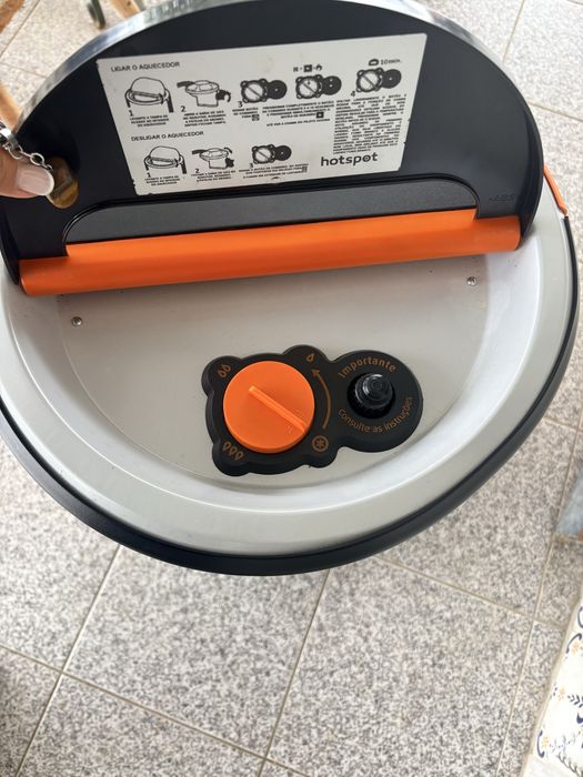 Hotspot com botija de gas cheia
