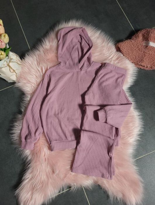 костюм в рубчик від H&M на ріст 122 для дівчинки
