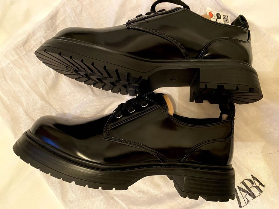 Sapatos Novos nº37