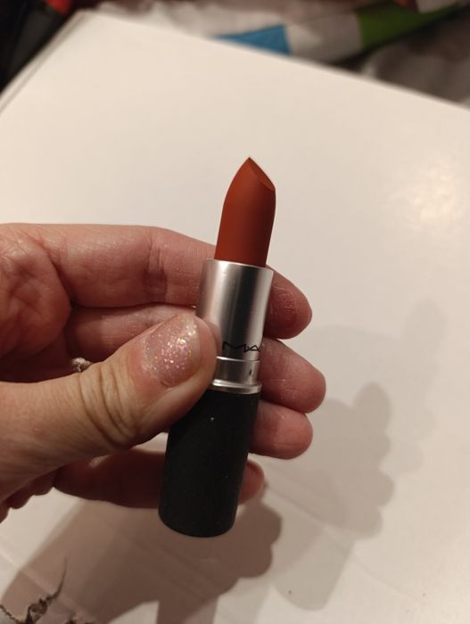 MAC szminka Devoted to Chilli
