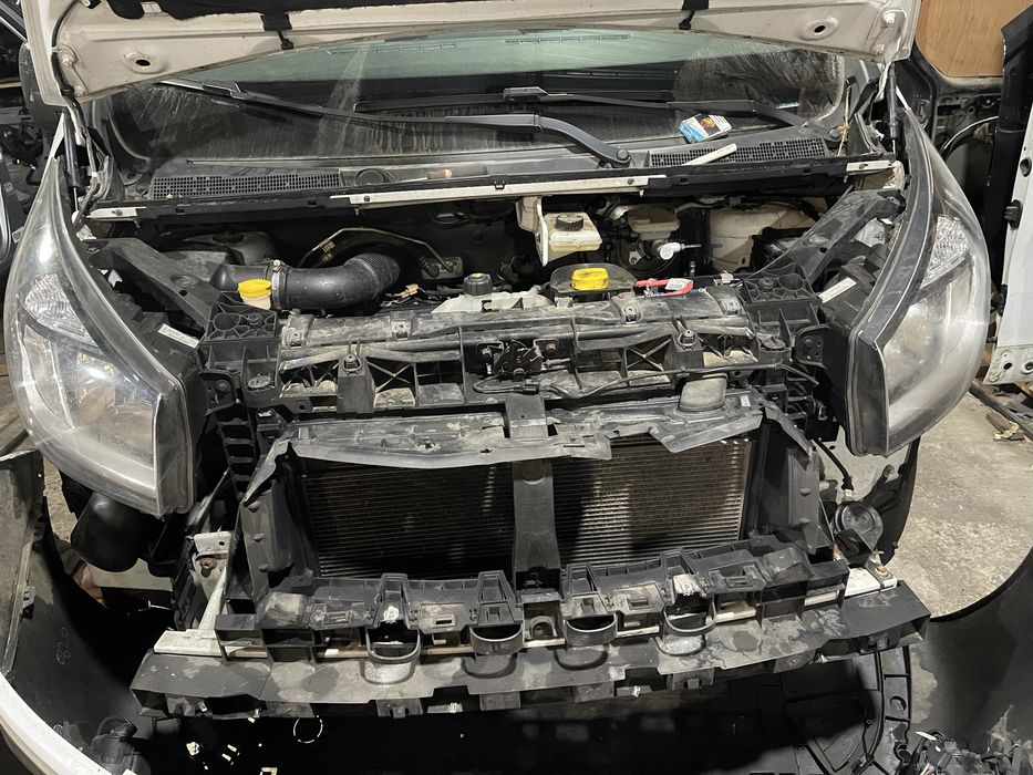 Касета радіаторів Вентилятор Радиатор Рено Трафік 14-19 рік 1.6 dci