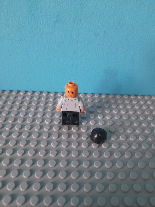 Lego Jurassic World Dr. Henry Wu jw017