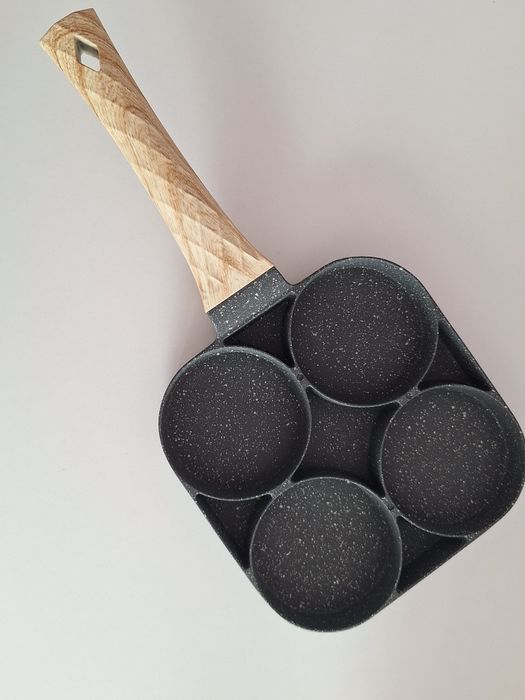 Nowa patelnia do jajek