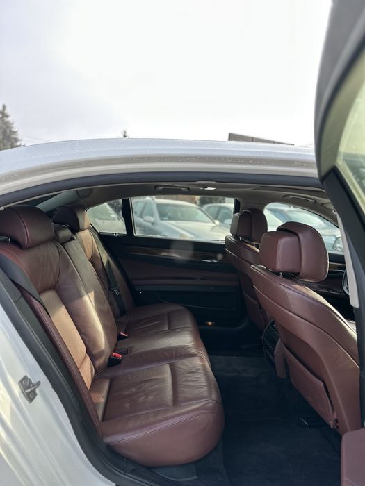 BMW 7 F02 3.0 benzyna/skora/Long/bez wypadkowa