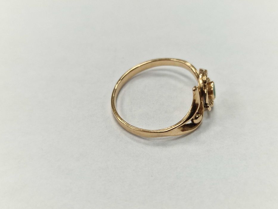 Złoty pierścionek/ JANTAR/ 585/ 1.97 gram/ R17/ Warszawa 1963-86