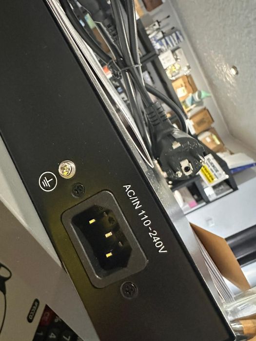 24-portowy przelacznik PoE