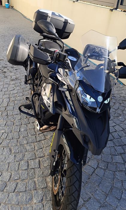 Benelli TRK 502X  - 2025 - NOVA - 2000 km - c/Malas