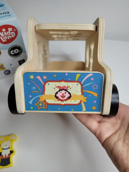 Дерев'яний автобус іграшка сортер цирк kiddiland
