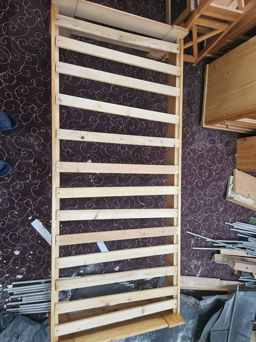 Łóżko drewniane (90x200 i 80x200)