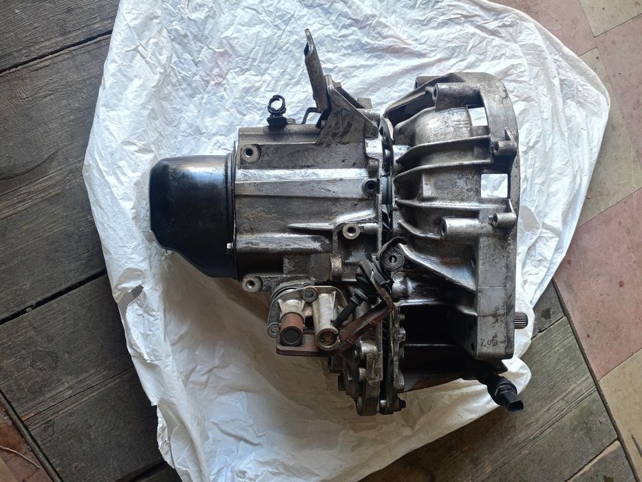 Коробка передач jh3 на Логан1 1.6 8кл