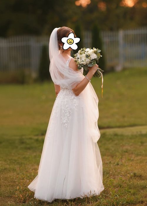 Suknia ślubna - efekt Woow - kwiaty 3D - Kolekcja 2025