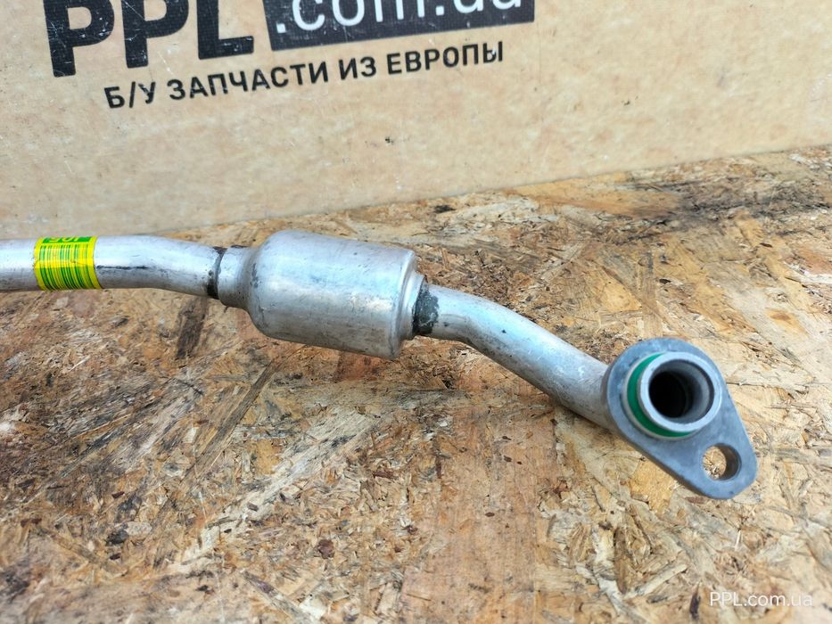 Kia Stinger 2017- 2.0 T-GDI трубка кондиционера