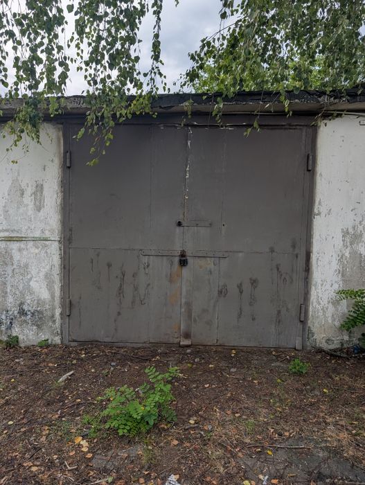 Продається  гараж.