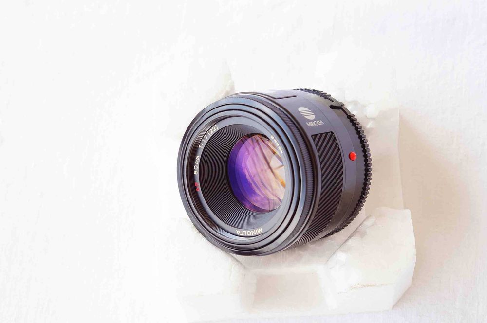Minolta AF 50 /1.7 do Sony Alfa sprawna piękna