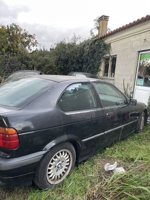 BMW. 318 TDS  Compact