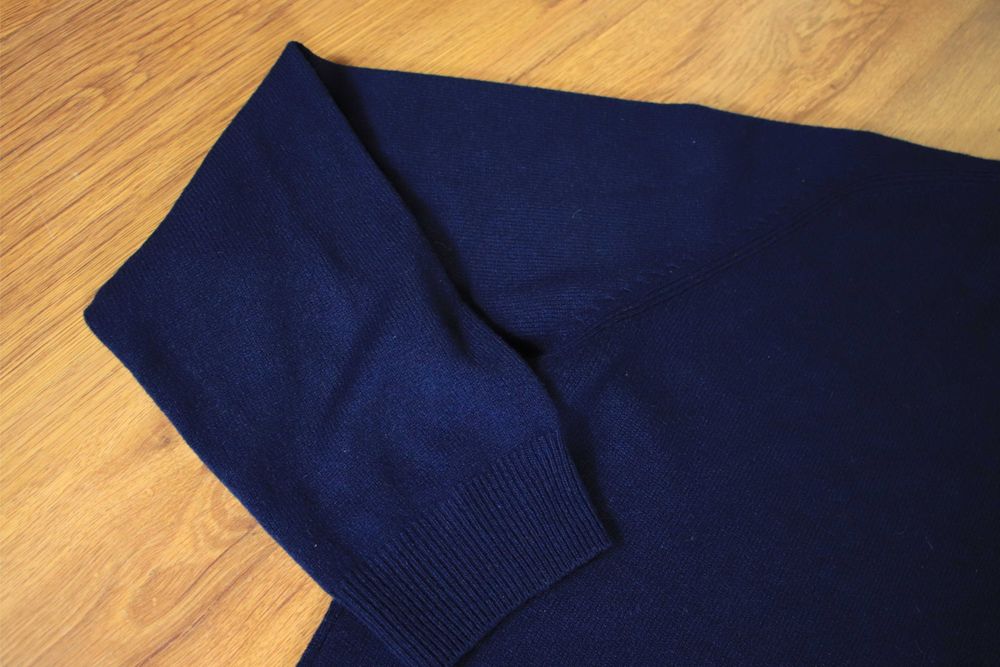Sweter M&S r. XL granatowy okrągły dekolt wełniany męski