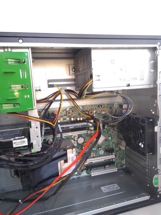 ПК HP Elite 6300 (8300) Tower / І-3(3-є покоління)/8Gb DDR-3/500 диск