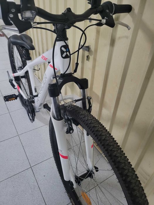 bicicleta BTT Decathlon Btwin Rockrider ST100, S