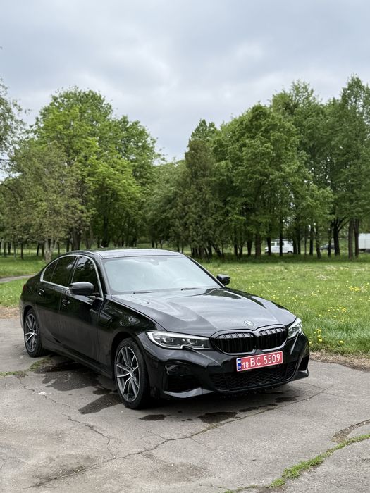 BMW G 20      2021 рік