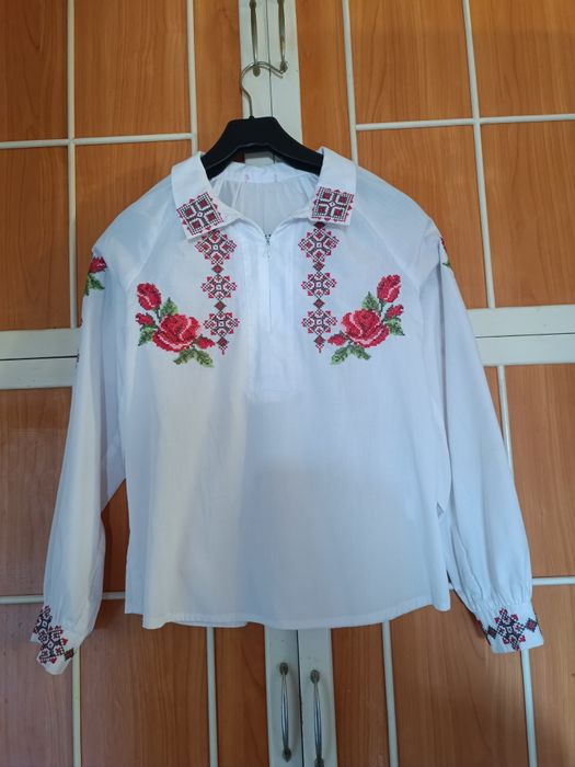 Вышиванка для девочки