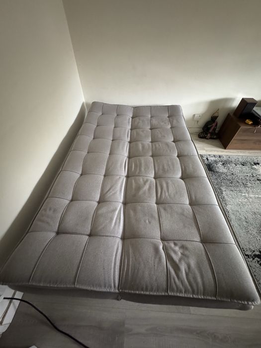 Sofa cama cinzento