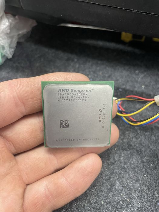 Продам процесор AMD