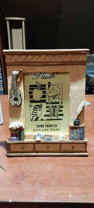 Vendo 6 molduras para fotografias novas