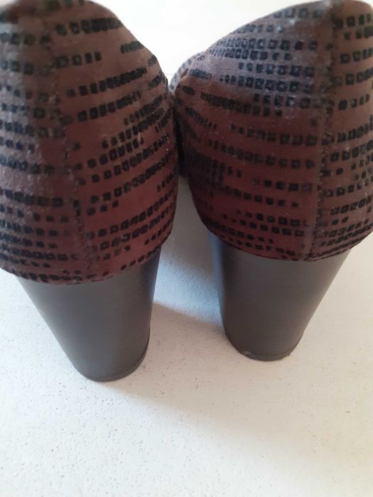 Nowe buty damskie półbuty 41 Marco Tozzi wsuwane obcas