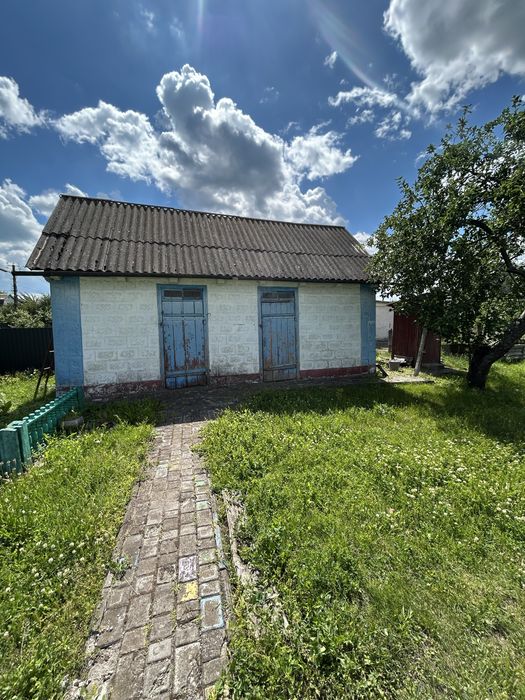 Продається будинок в м.Узин