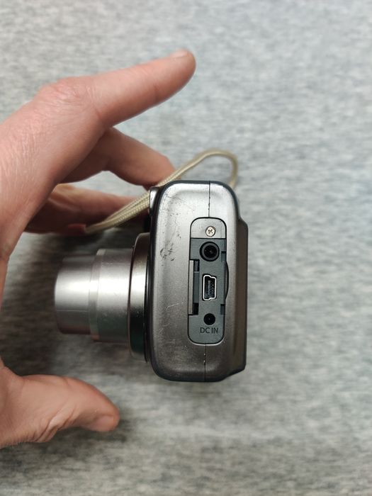 Canon PowerShot A 590 Silver Вінтажна Мильниця фотоапарат фотокамера