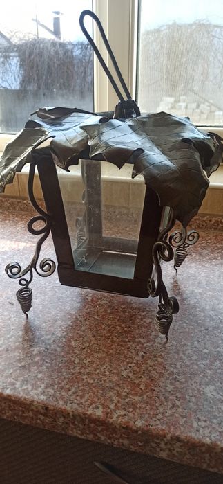 Вуличний ліхтар ручної роботи