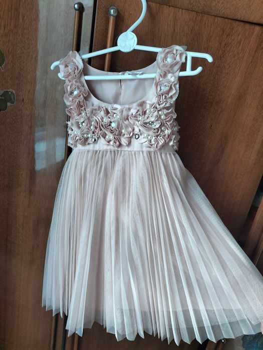 Плаття, сукня, туніка.