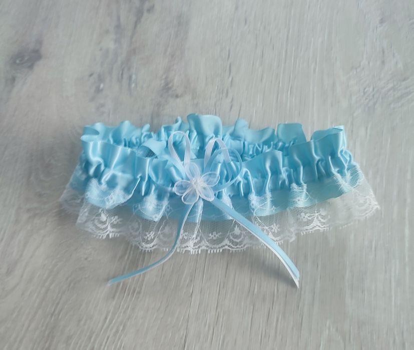 Błękitna podwiązka