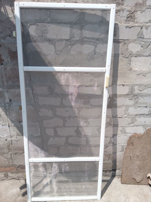 Дверь антимоскитная