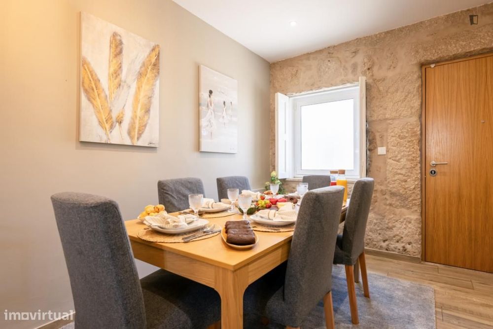 Casa com 3 quartos - localizado em Paranhos Porto