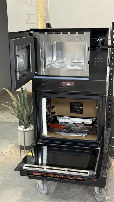 Комплект духовка та мікрохвильовка Neff. Новий