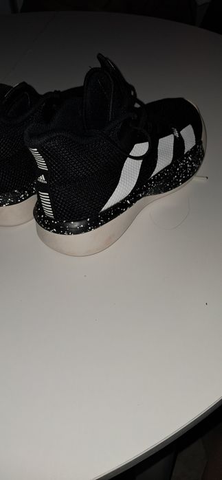 Buty Adidas Pro Next