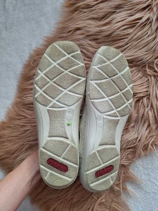 Buty rieker 39 jasne