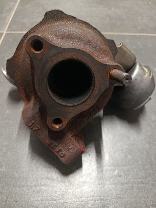 Turbo Kia carens IV