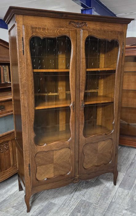 Stara Stylowa / Biblioteka / Witryna /