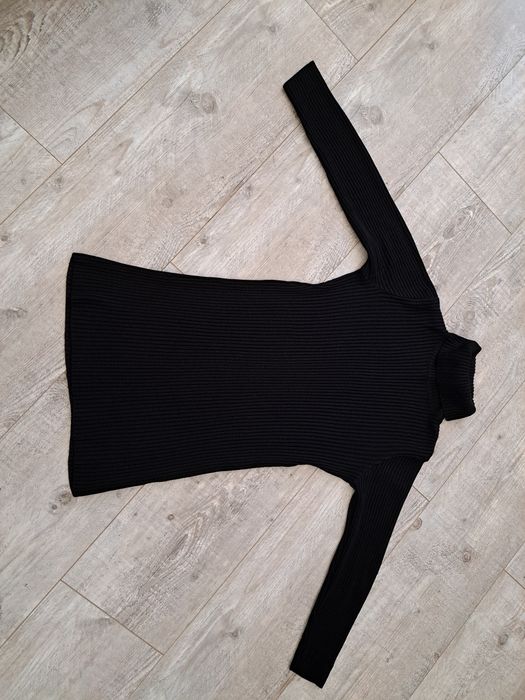 Sukienka dzianinowa z golfem, prążek - BonPrix - rozm M 40/42 - używan