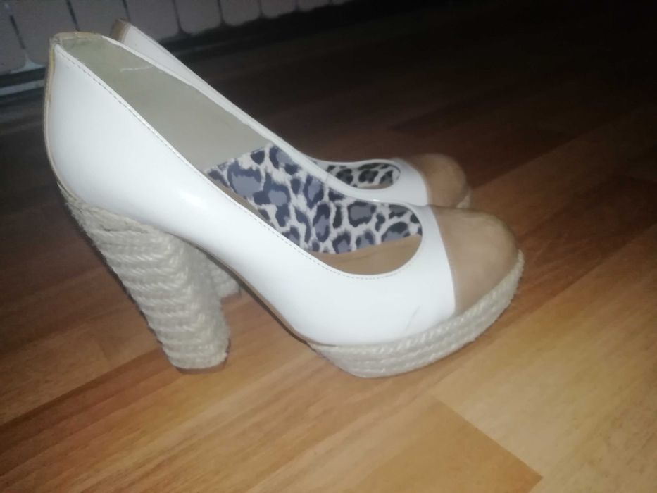 Buty na obcasie slupku platformie firma Next roz 37