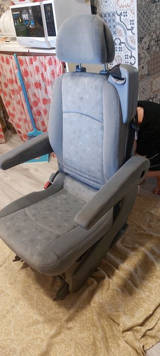 Mercedes Vito 639 Сидения, капитанки