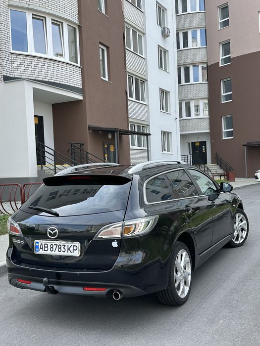 Mazda 6  2-покоління( рестайлінг)2011 рік 2.2 дизель